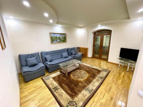 Luxury Apartment In The Center With 4 Rooms